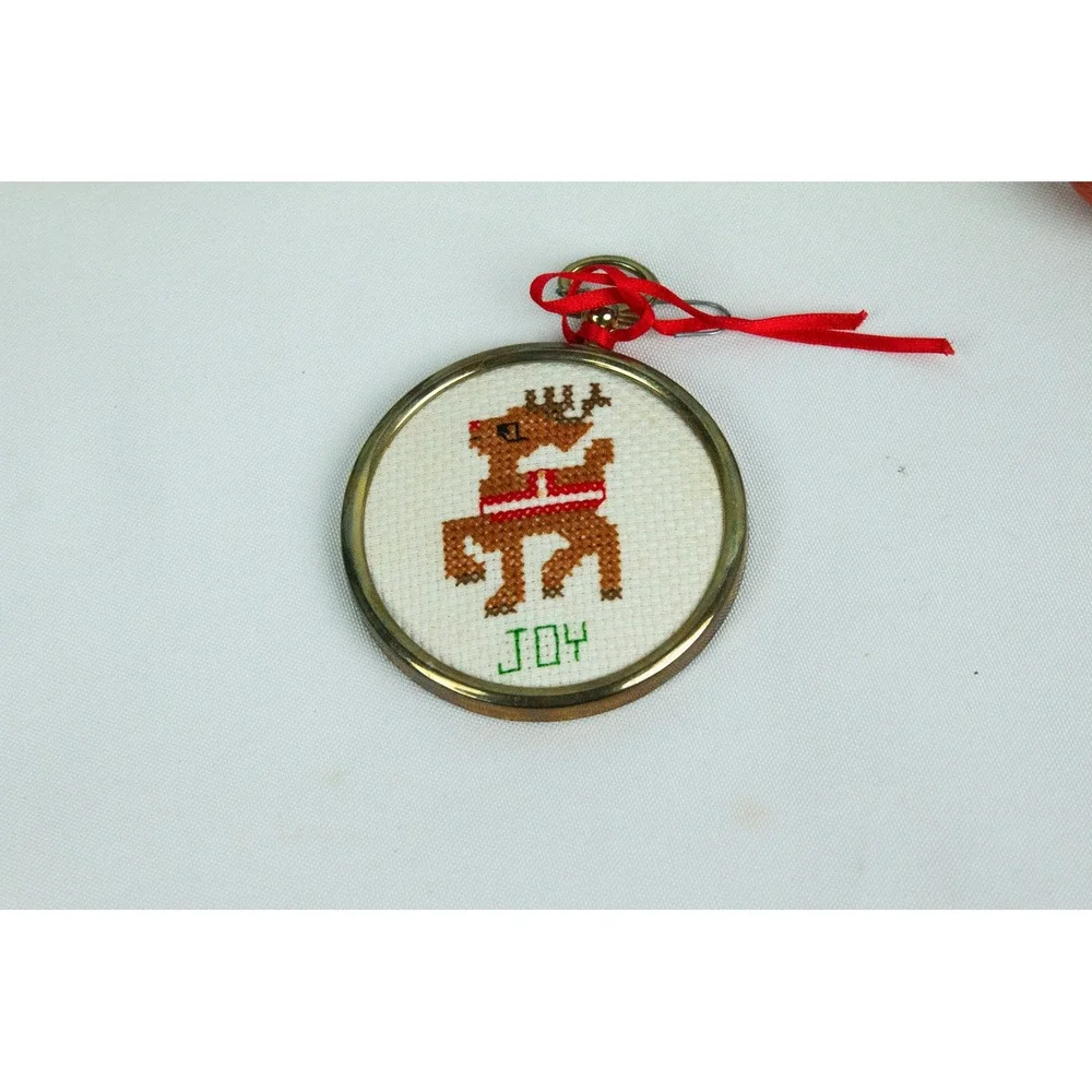 Vintage Christmas Ornament Lot Hinged Resin Tree Bird Clips Cross Stitch 1993